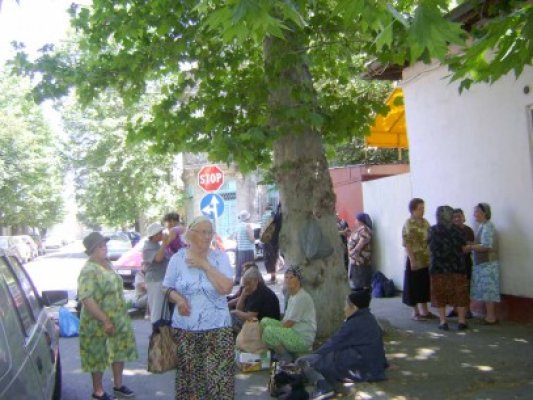 La cantina săracilor, meniul de Sfânta Maria este mai bogat